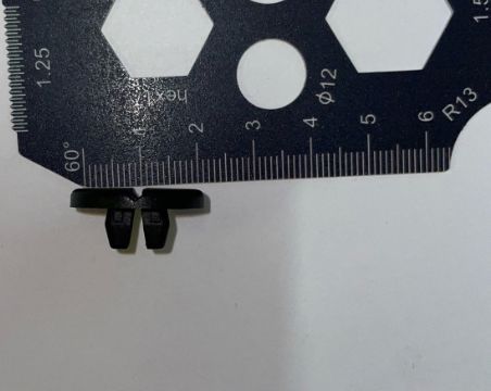 КЛИПСА КРЕПЕЖНАЯ General Motors 90506890 AGA971 набор 5 шт AGA971